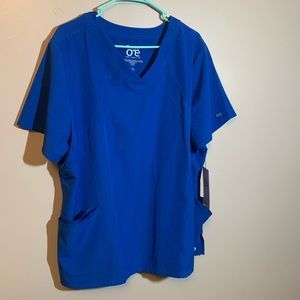 Barco Scrub Top